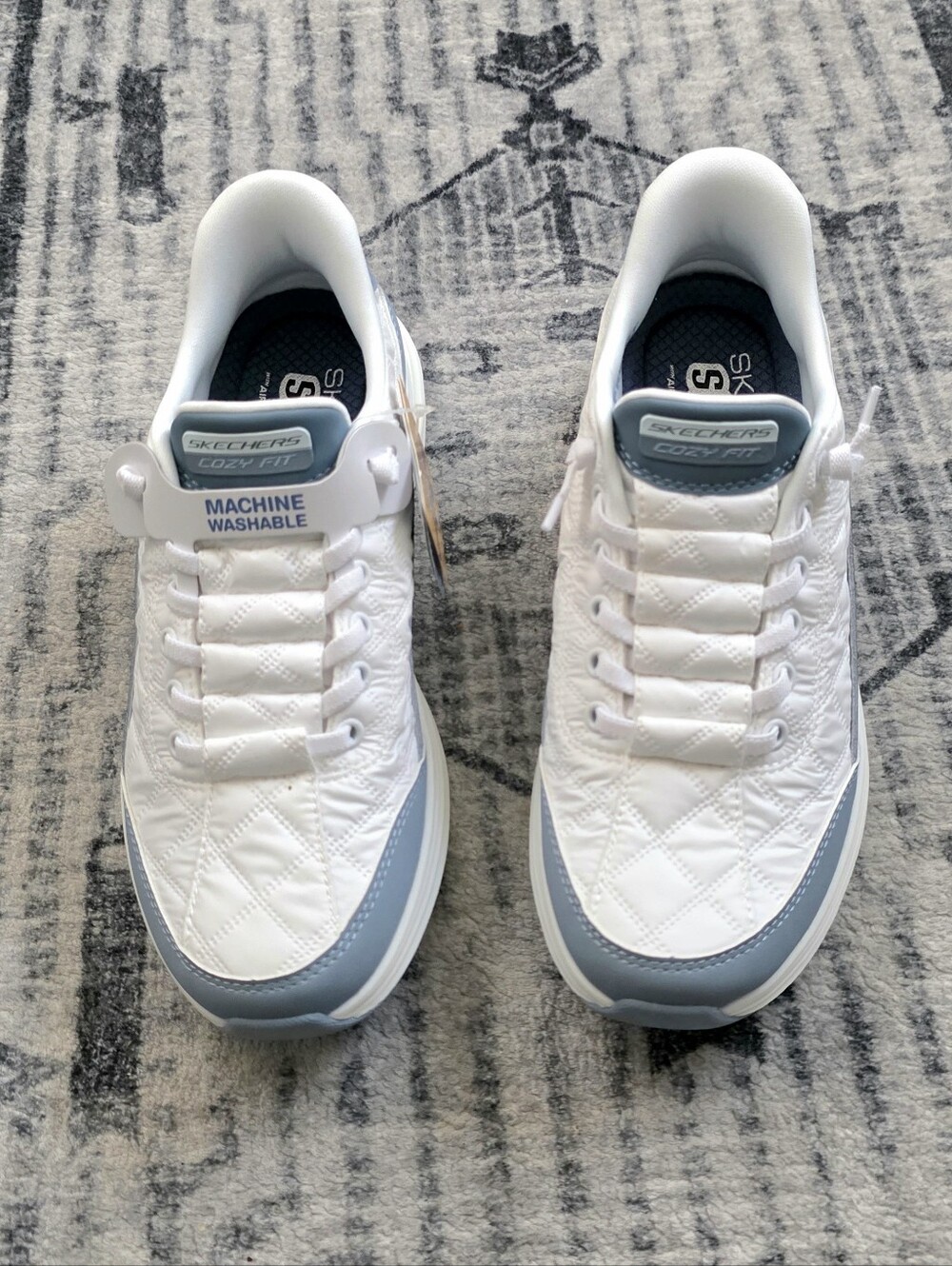 Skechers Slip-ins: Contour Foam - Cozy Fit women's New without box Size 7 white - Picture 2 of 8